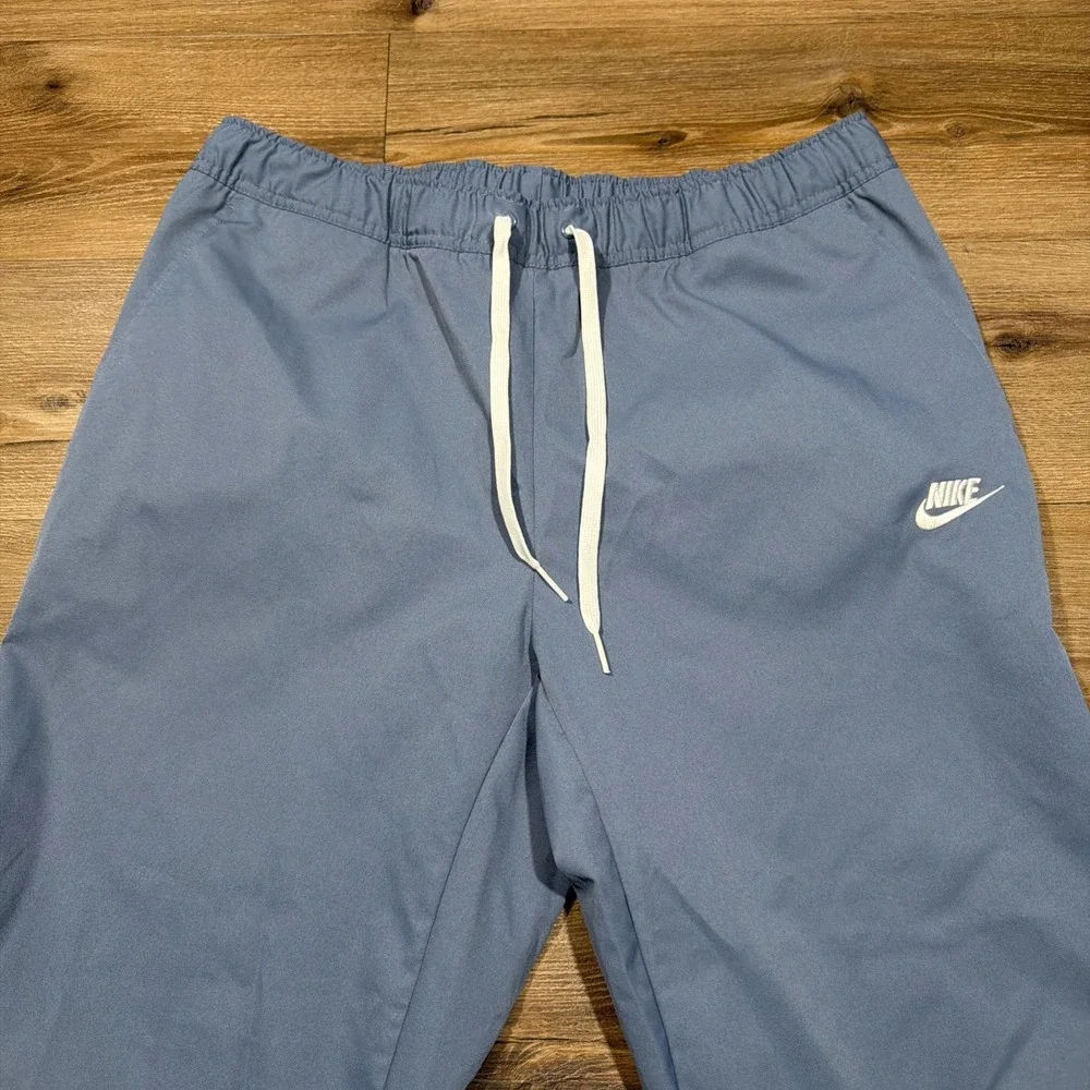 Nike Club Woven Standard Leg Tapered Fit Pants Mens Size XL Blue DX0623-491